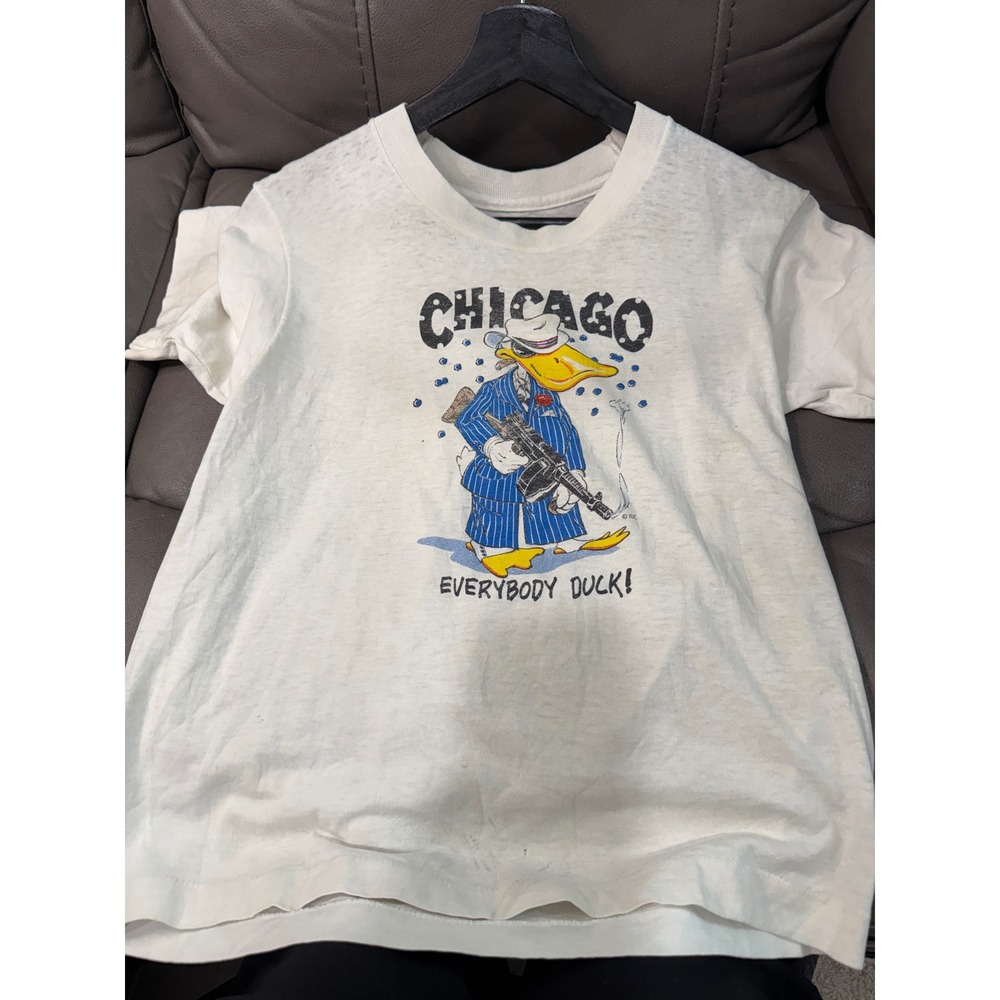 Vintage 80s Chicago Everybody Duck Mobster Graphic T-Shirt White Single Stitch